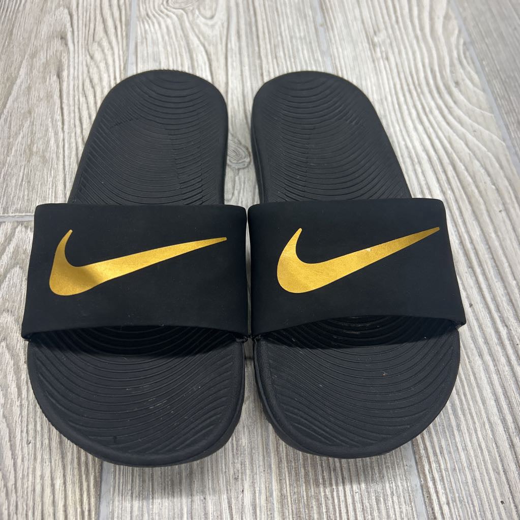 Kawa Slide Sandals 1y