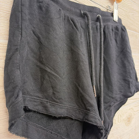 Shorts 8
