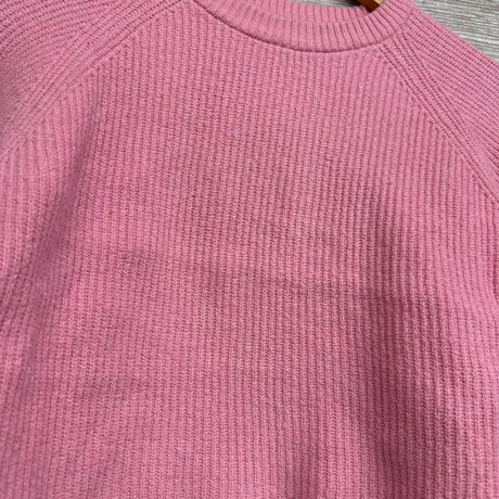 Sweater 8