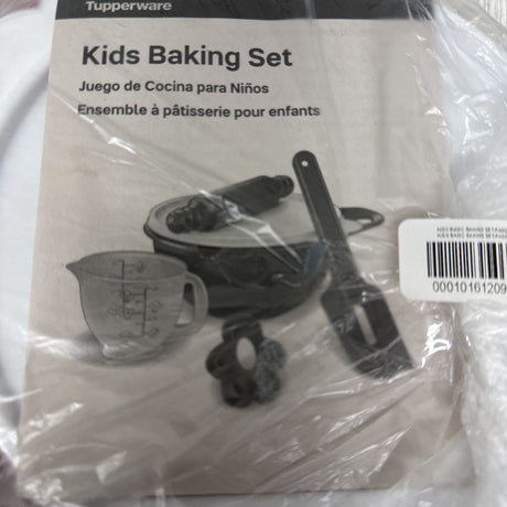 NEW Kids Baking Set