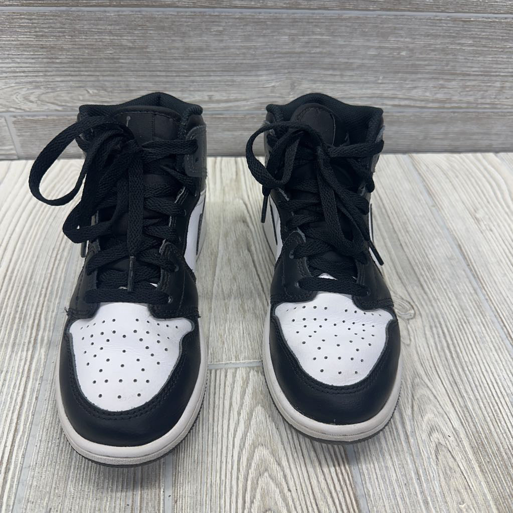 Jordan Mid 1 Sneakers 3.5y