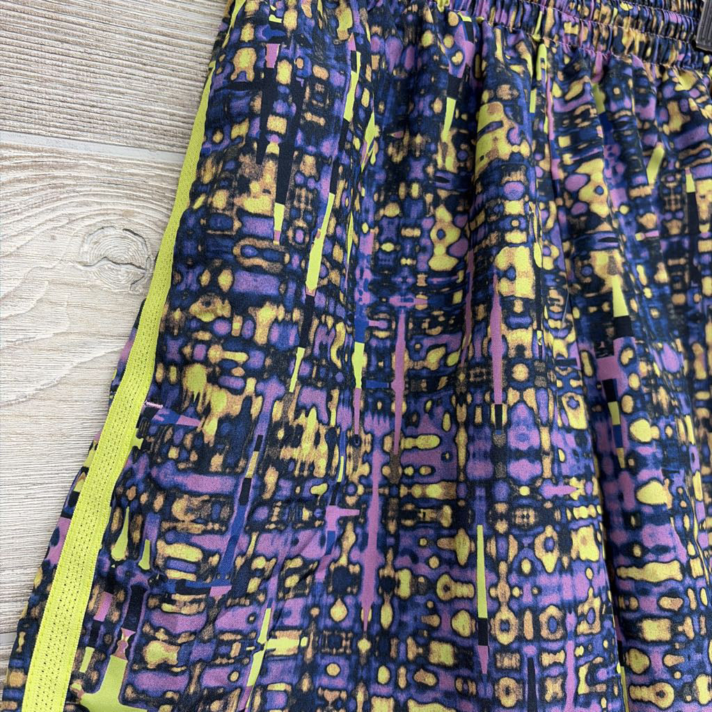 Woven Active Shorts Printed 8