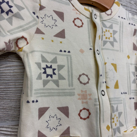 Organic Button Up Outfit Shapes 6-12M
