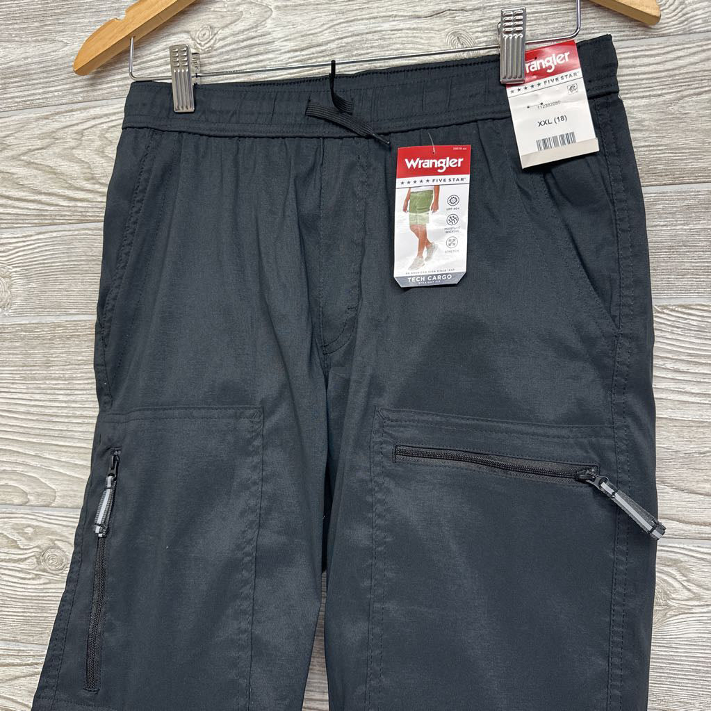 NEW Tech Cargo Shorts 18