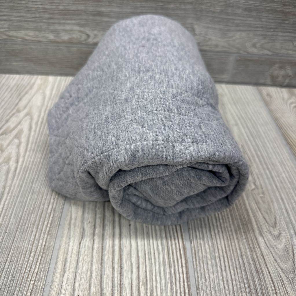 Quilted Arrow Bassinet Sheet