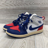 Jordan 1 Mid Sneakers 2.5y