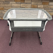 Beside Me Dreamer Bedside Bassinet