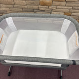 Beside Me Dreamer Bedside Bassinet