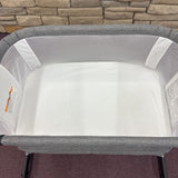 Beside Me Dreamer Bedside Bassinet