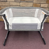 Beside Me Dreamer Bedside Bassinet