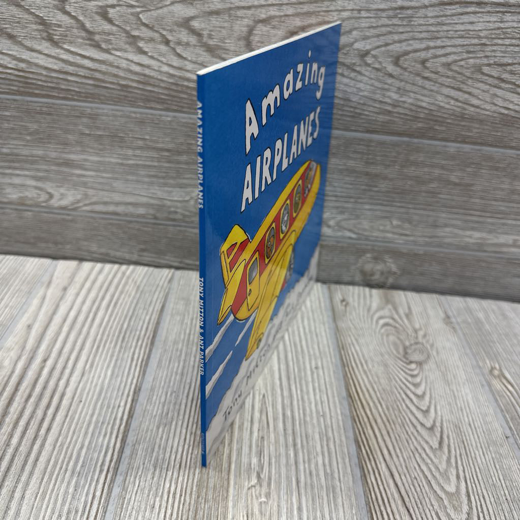 Amazing Airplanes Paperback