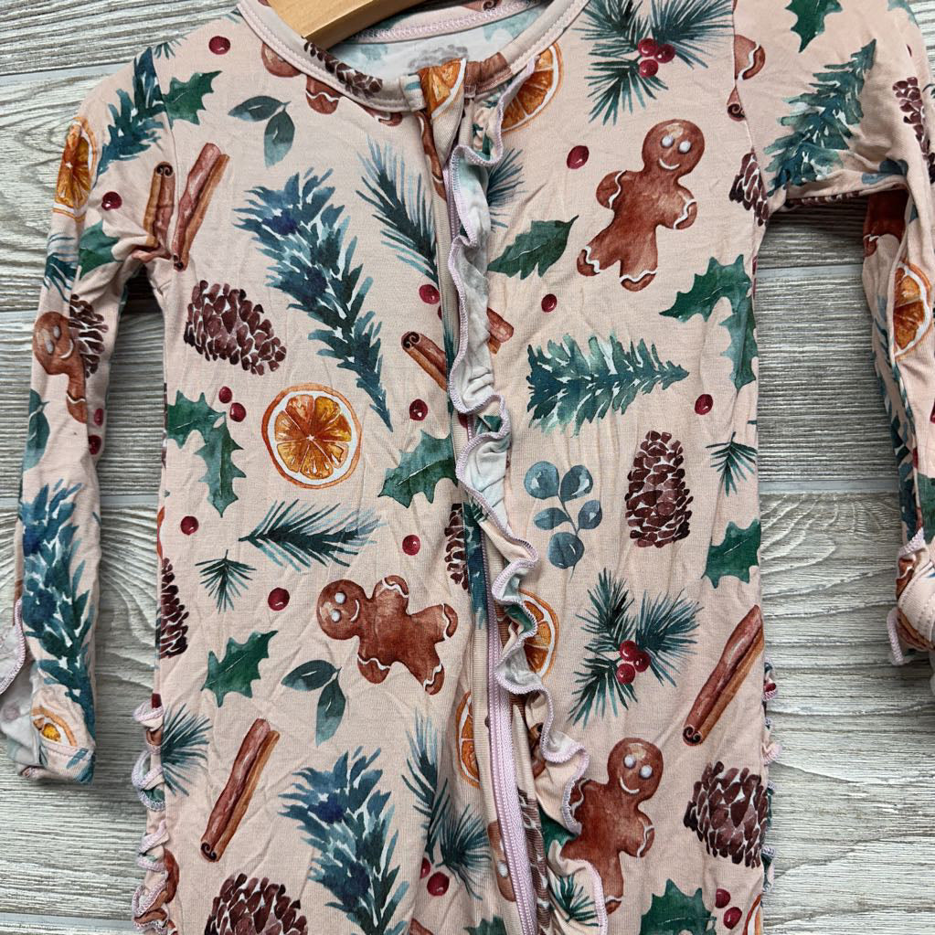 Bamboo Ruffle Outfit Trees, Gingerbread Men 24m