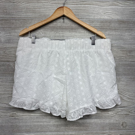 NEW Eyelet Flower Shorts Large
