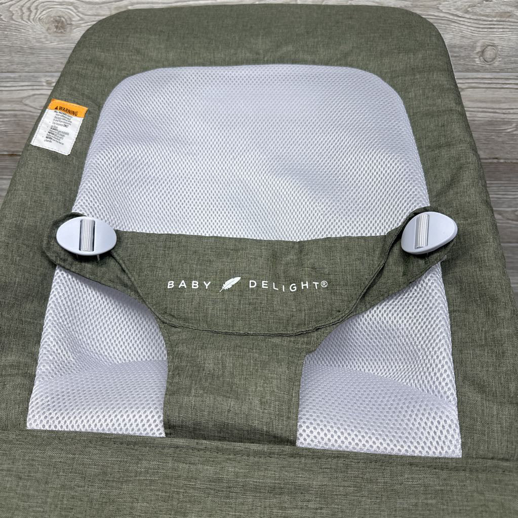 Alpine Deluxe Baby Bouncer*