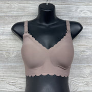 NEW Scallop Trim Nursing Bra Small