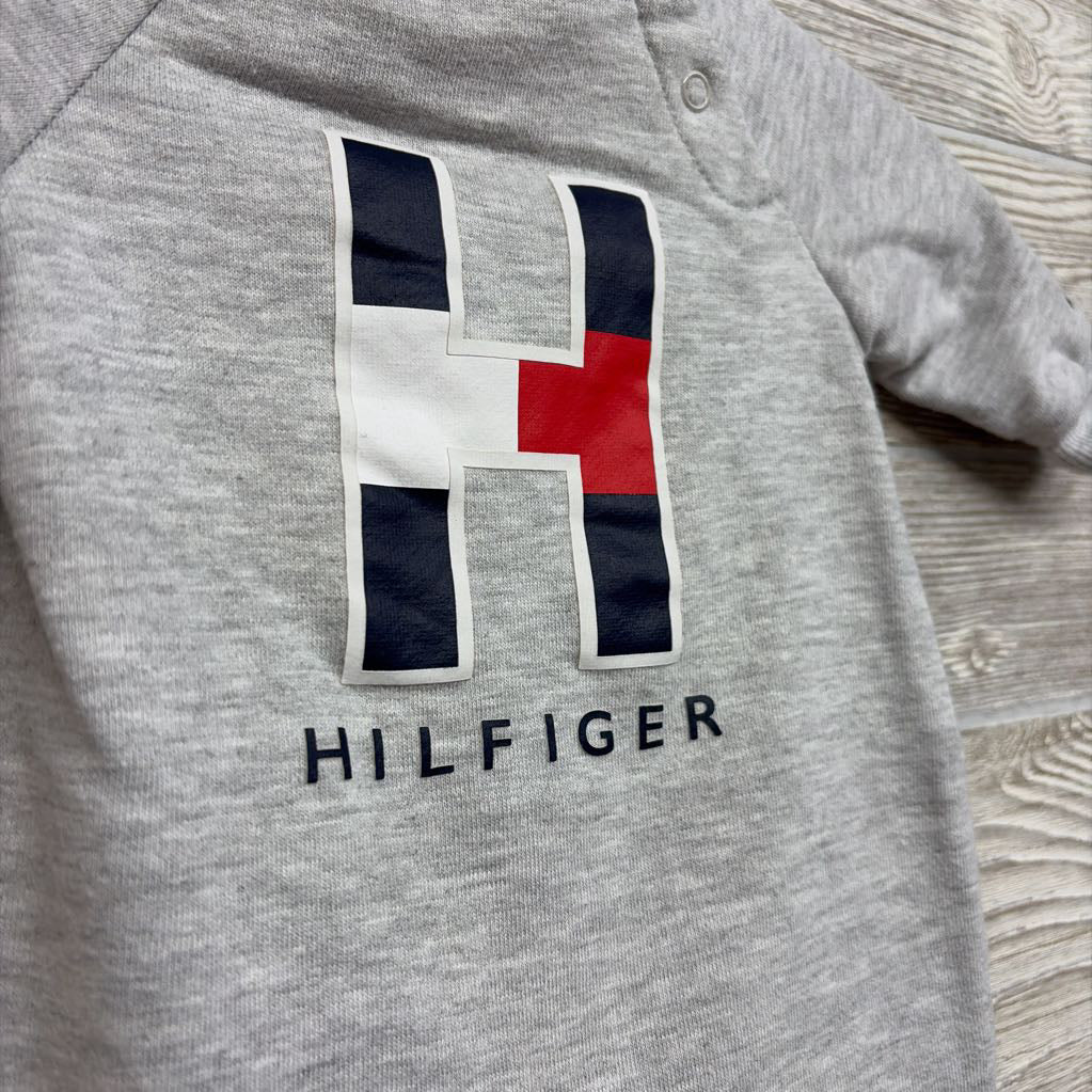 Outfit Logo 0-3M