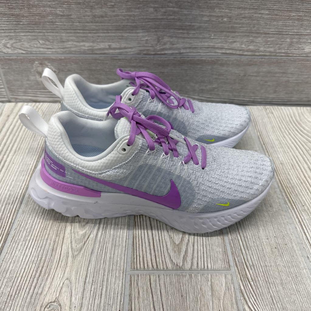 React Infinity Run Sneakers 7.5y