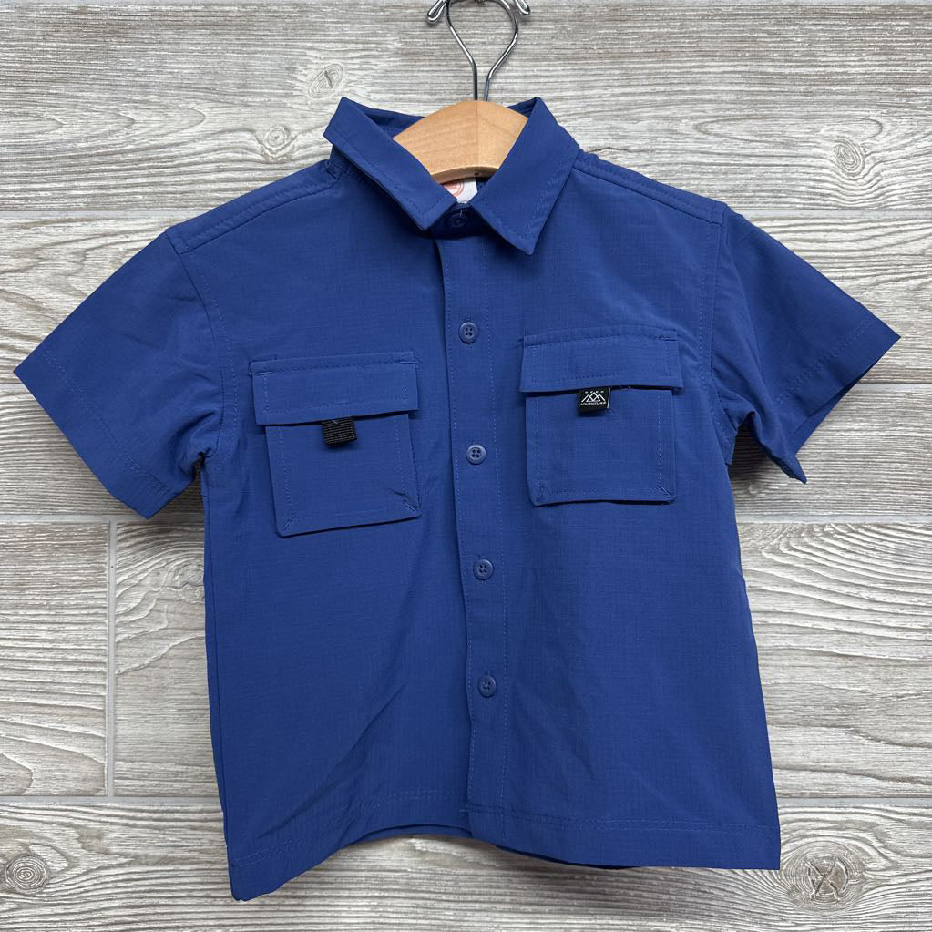 Performance Button Up Shirt & Shorts 18M