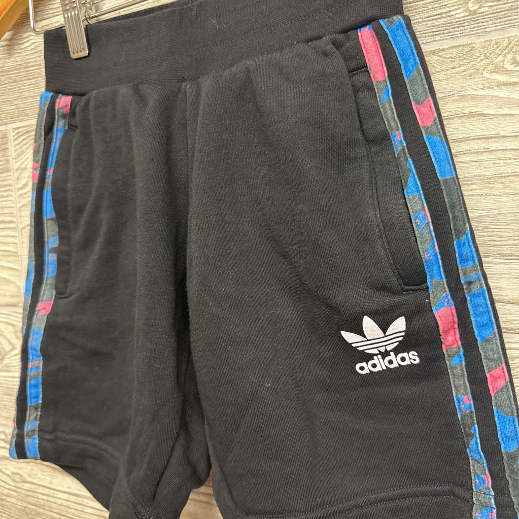 French Terry Logo Shorts Side Camo Stripes 7