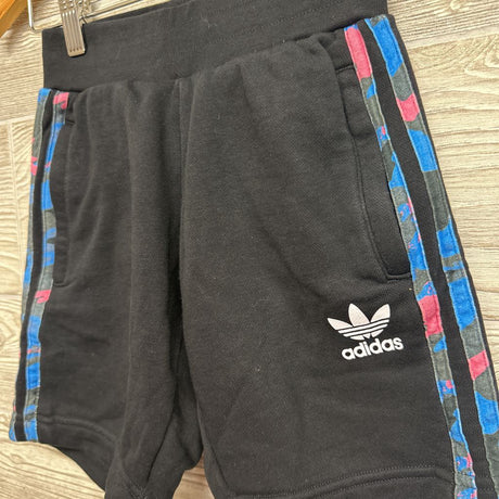 French Terry Logo Shorts Side Camo Stripes 7