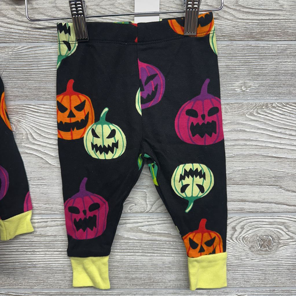 NEW 2 Pc LS PJs Pumpkins 12M