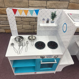 Wooden Food Truck Playset
