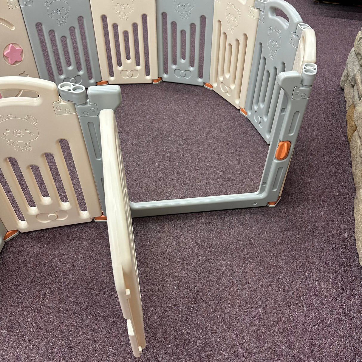 Folding Plastic Gate