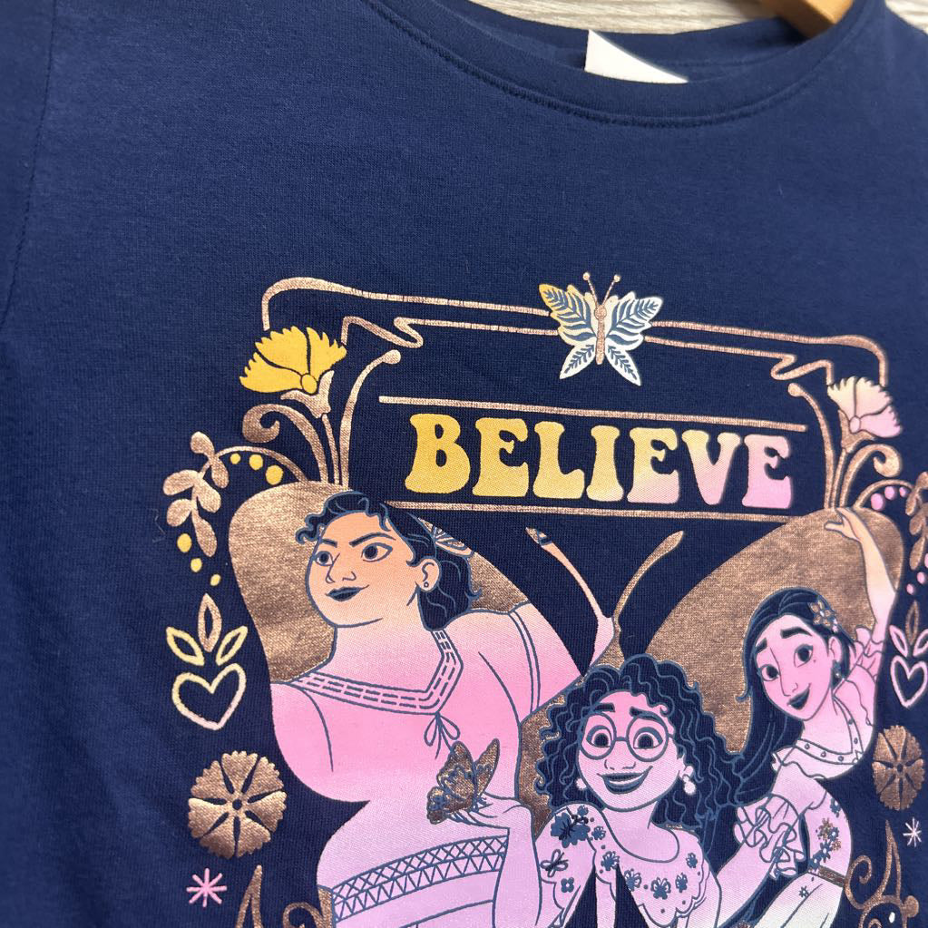LS Shirt Believe In Magic Encanto 8