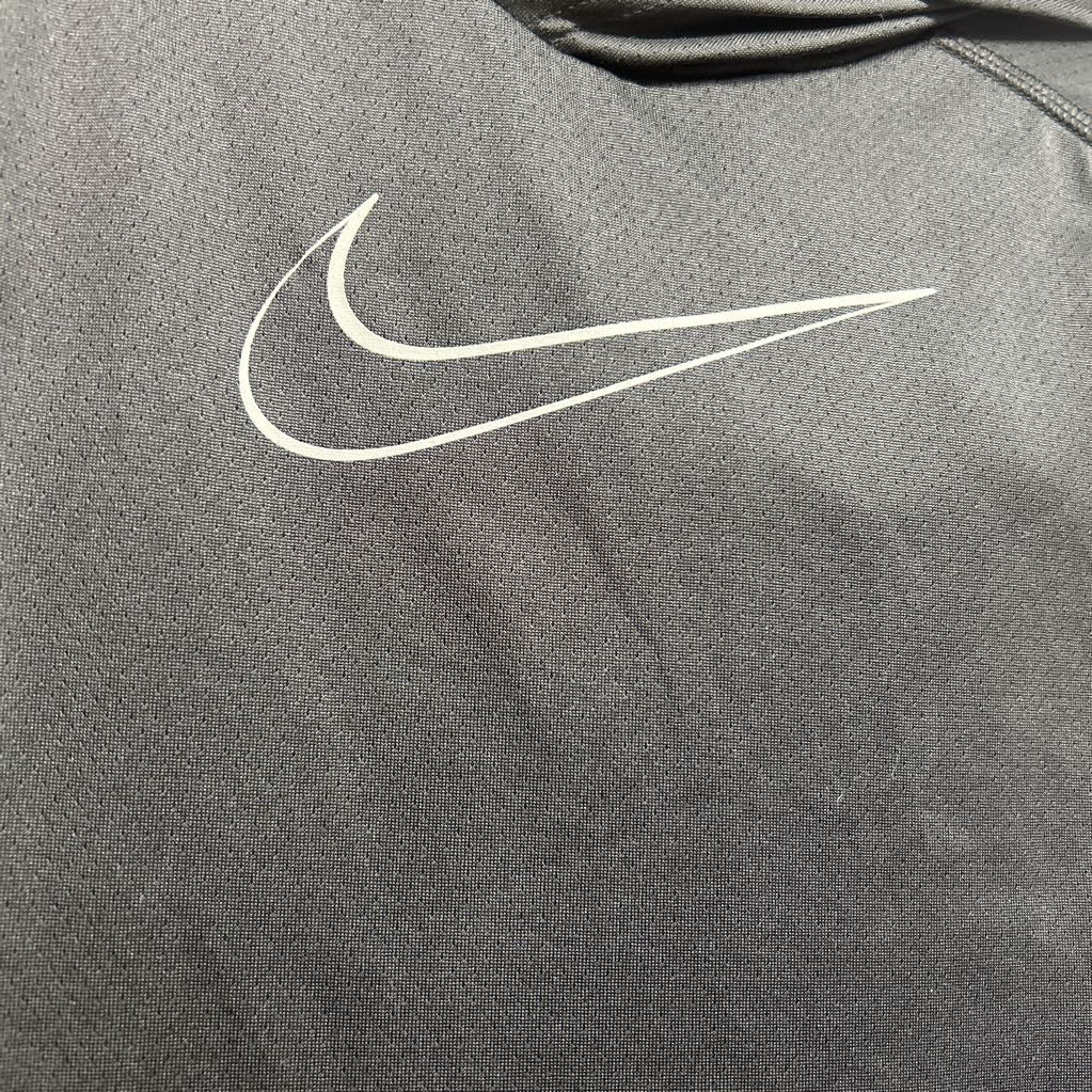 LS Active Shirt W/ Hood Swoosh 4