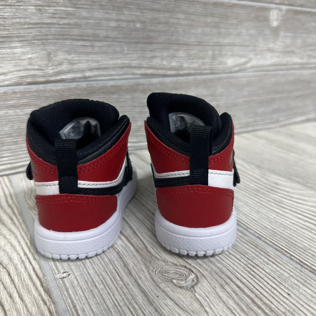 Sky 1 Bred Sneakers 4c