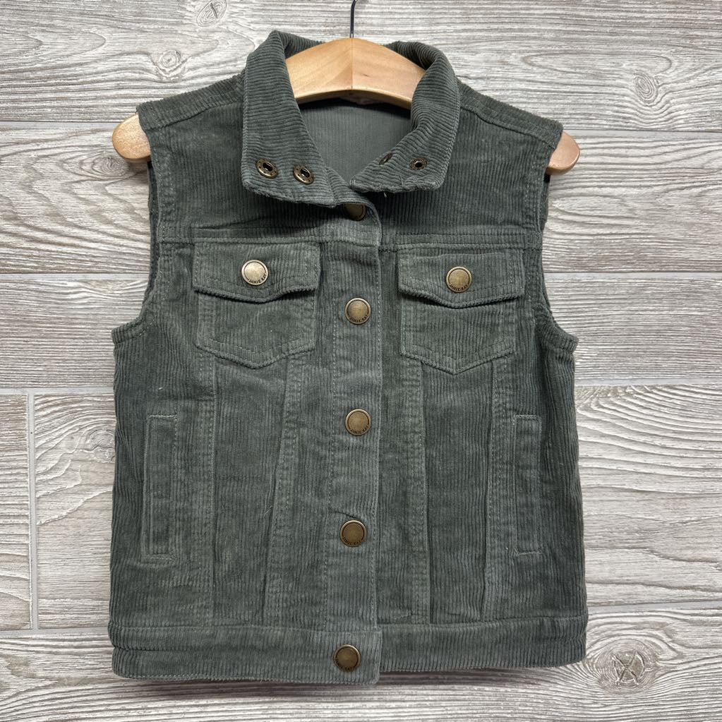 Cord Vest Chest Pockets 3