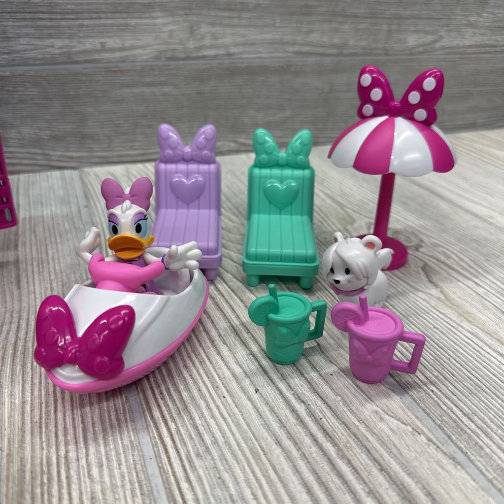 Minnie Mouse Bowdazzling Yacht Playset