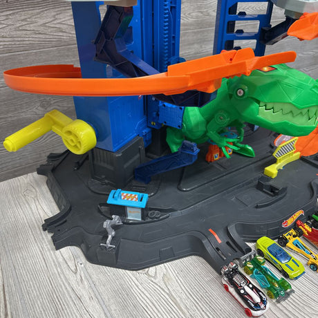 Ultimate Garage W/ T Rex Dinosaur