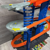 Ultimate Garage W/ T Rex Dinosaur
