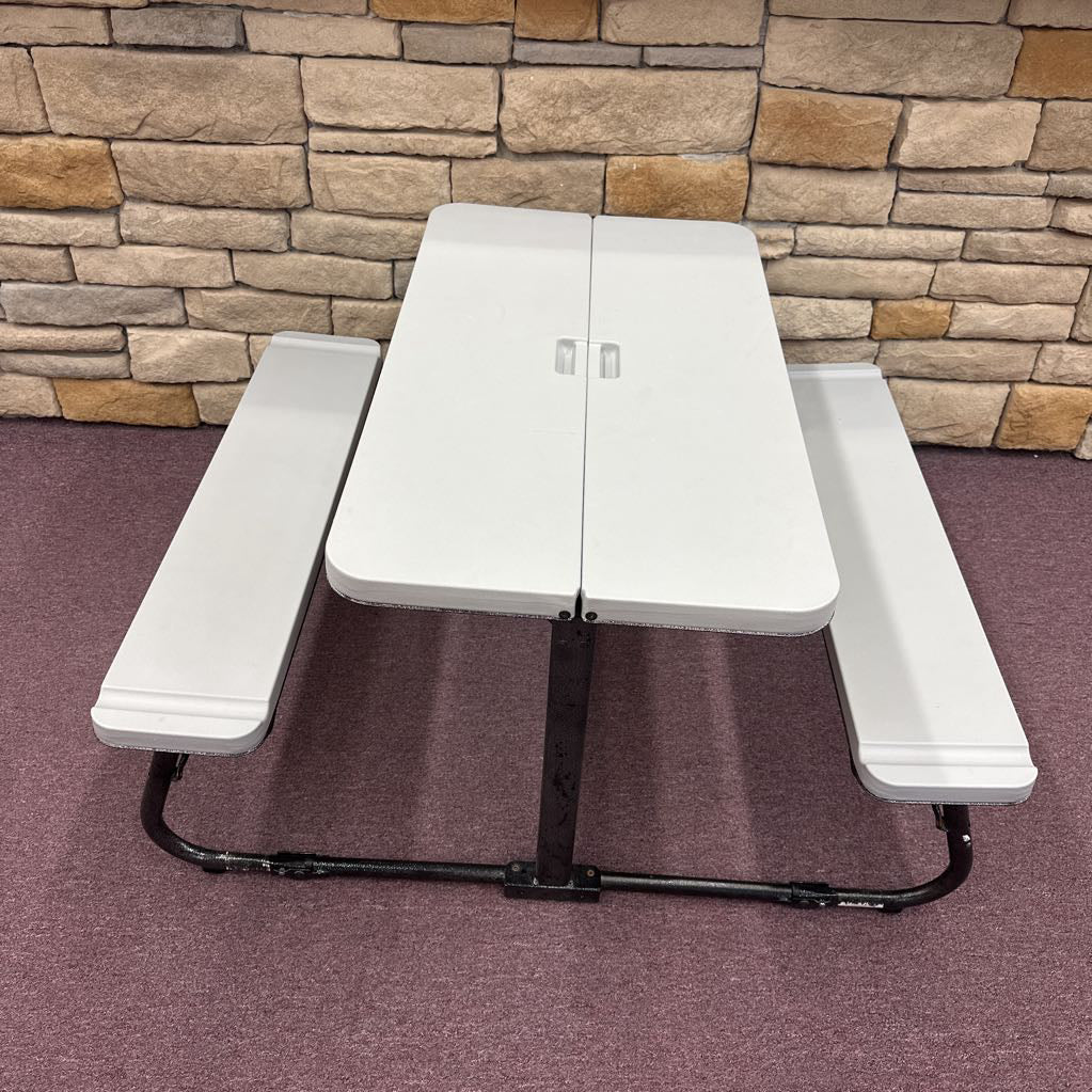 Kids Folding Picnic Table