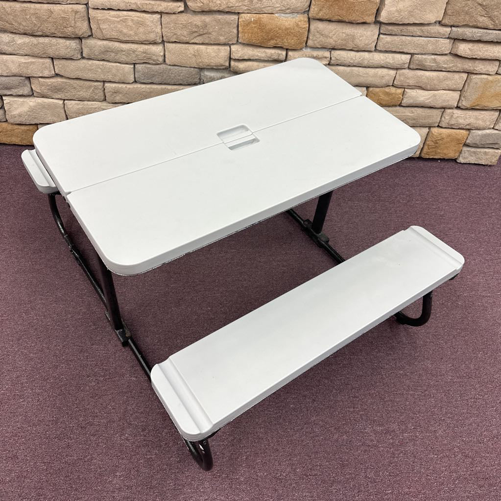 Kids Folding Picnic Table