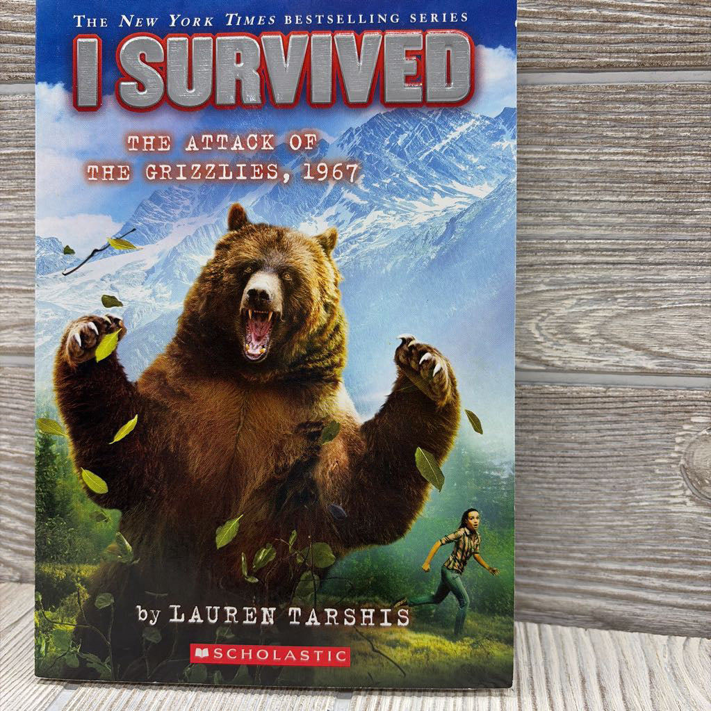 I Survived The Attack Of The Grizzlies, 1967 Paperback Book