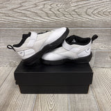 NEW Max Aura Velcro Sneakers 8C