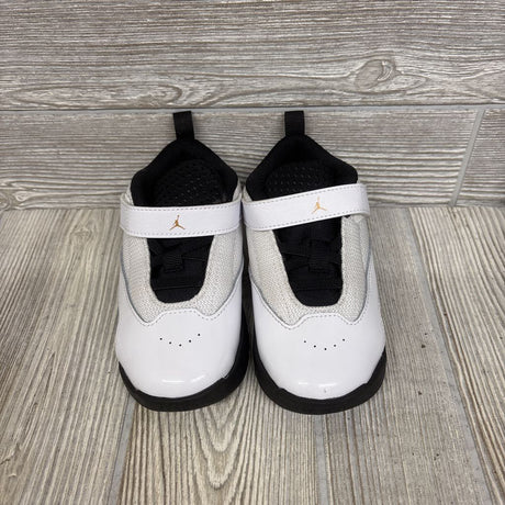NEW Max Aura Velcro Sneakers 8C
