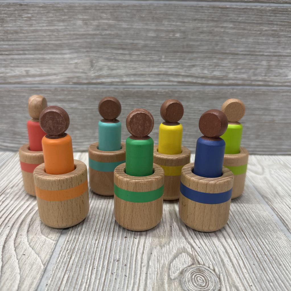 Post & Play Peg People