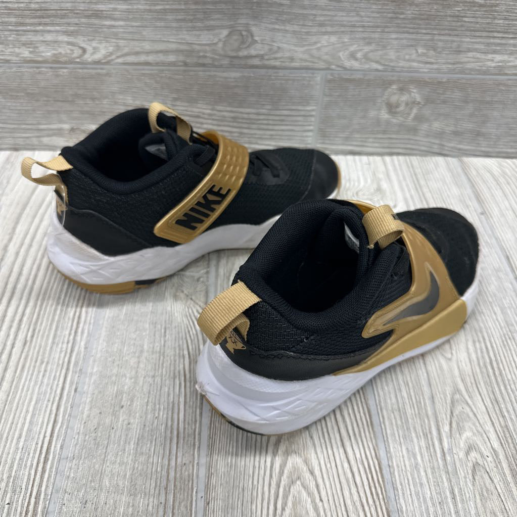 Team Hustle D12 Velcro Sneakers 1.5y