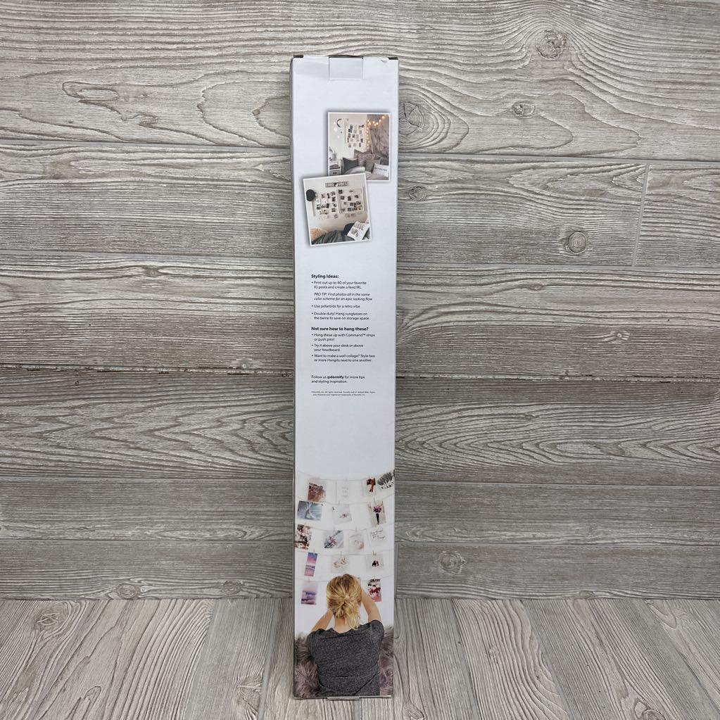 NEW Picture Perfect Hangit Display