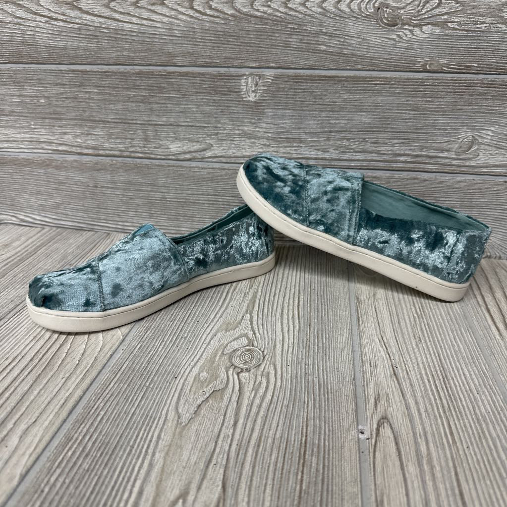 NEW Frost Velvet Shoes