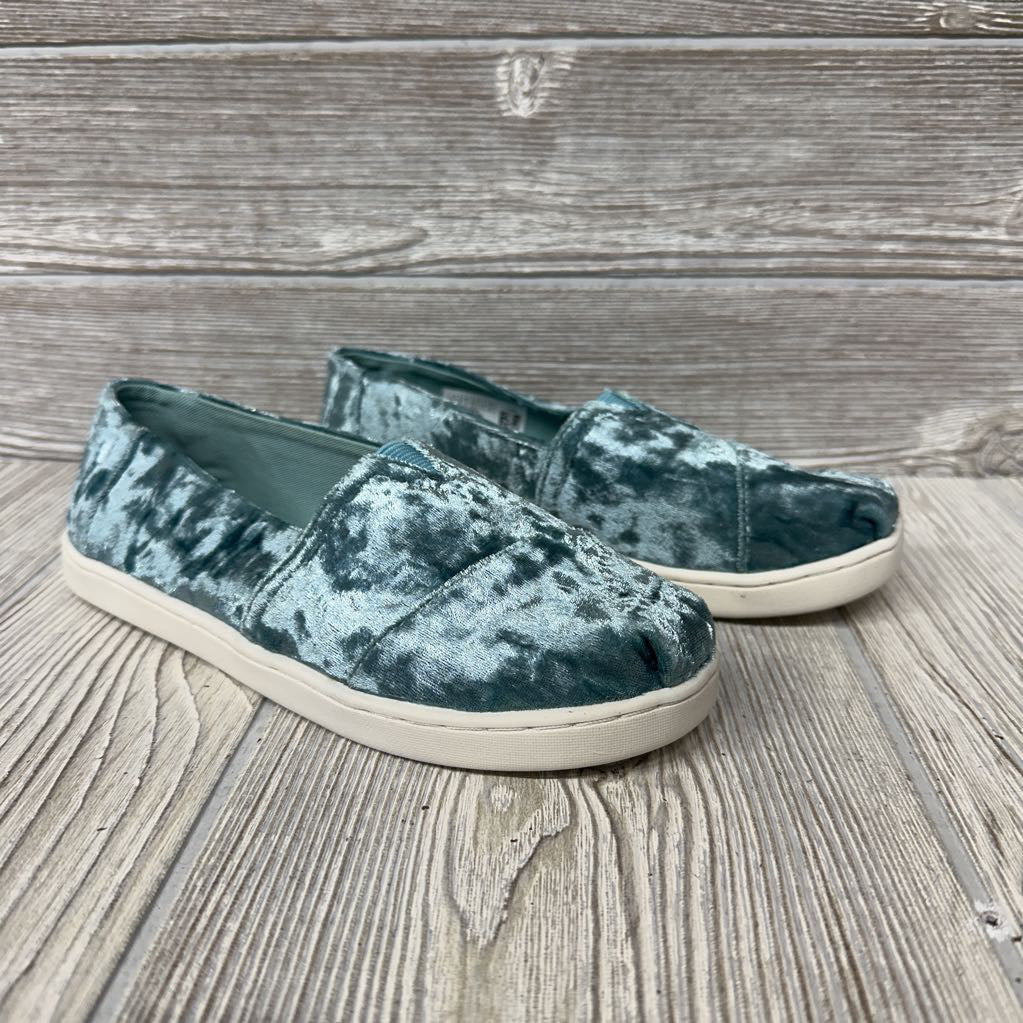 NEW Frost Velvet Shoes