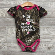 Bodysuit Silly Boys Camo Is For Girls 18M