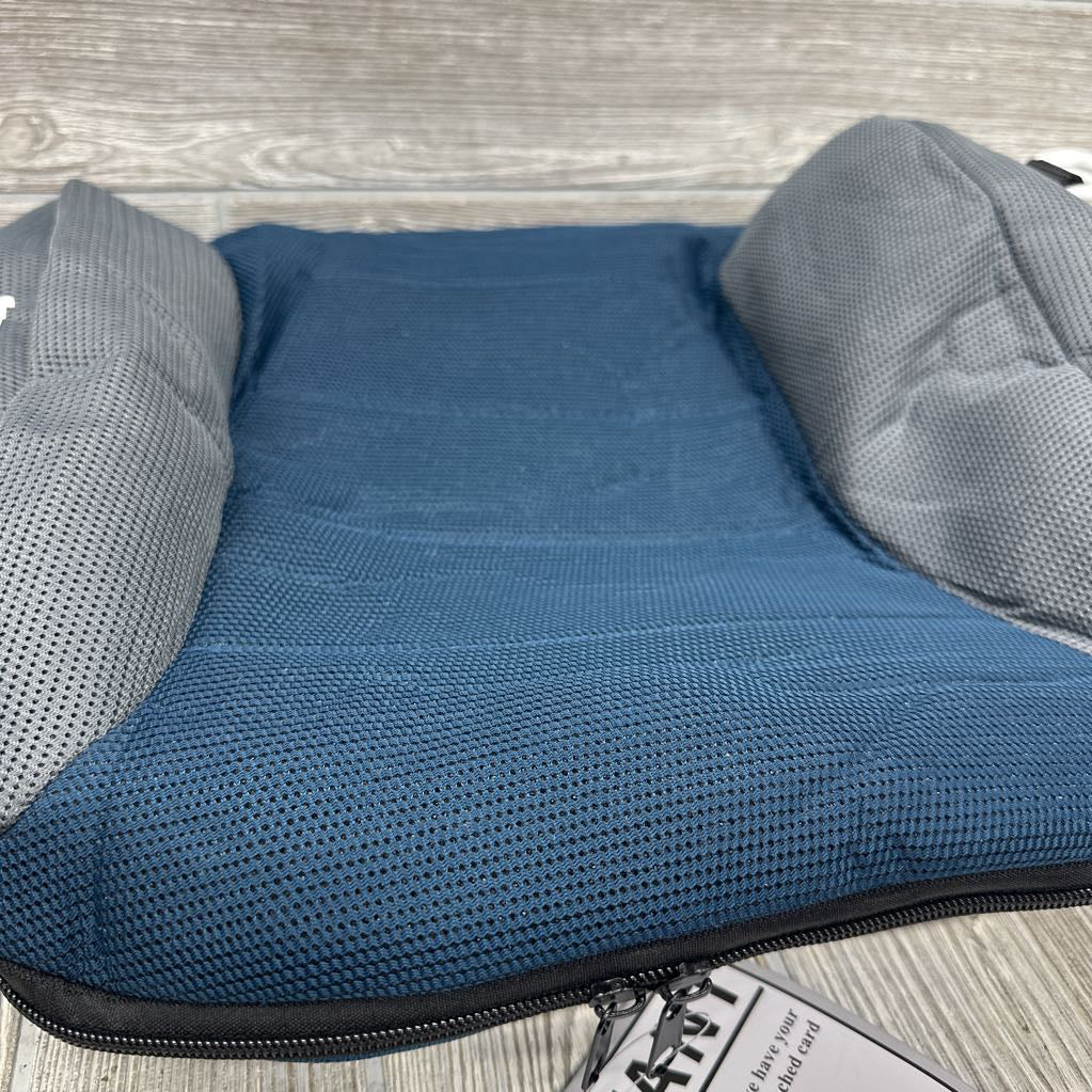 NEW Inflatable Booster Seat