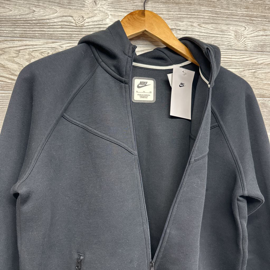 NEW Sportswear Fleece Tech Hoodie 16