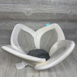 Blooming Bath Lotus