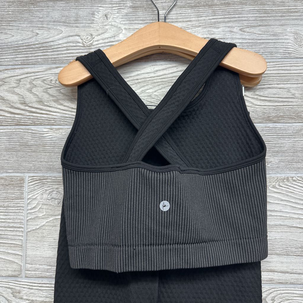 Textured Jacket, Crop Tank & Leggings 12