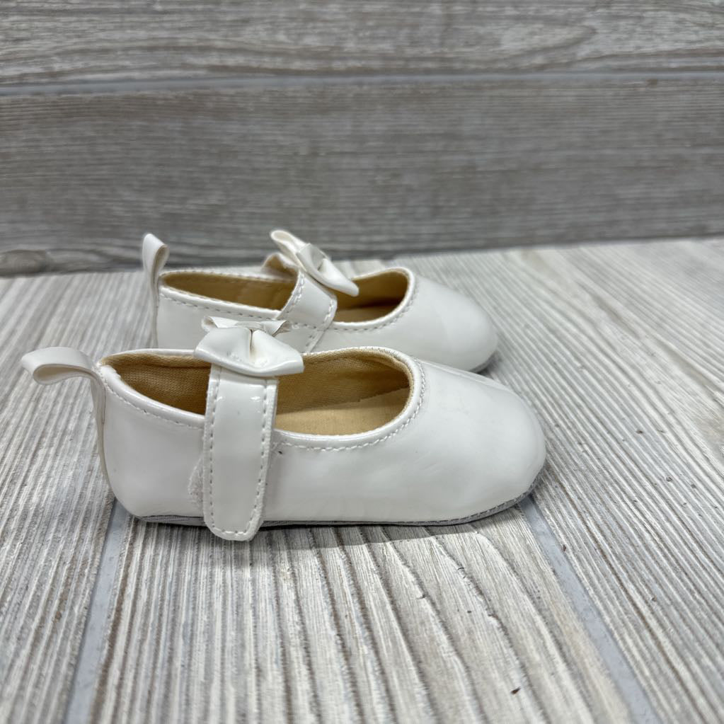 Patent Leather Mary Jane Shoes 1c
